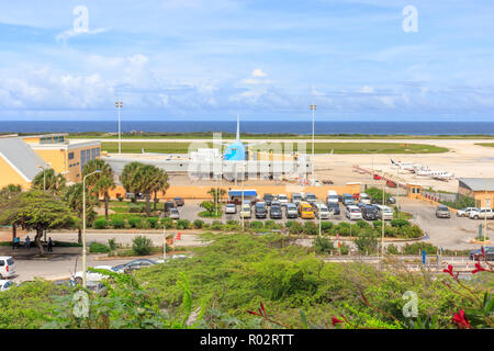 Avis de KLM Boeing 747 avion à l'Aéroport International de Curaçao Banque D'Images