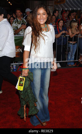 Q'Orianka Kilcher arrivant à la première de Pirates des Caraïbes - Dead Man Chest - à Disneyland à Los Angeles. 24 juin 2006.14 QOriankaKilcher116 Red Carpet Event, Vertical, USA, Cinéma, Célébrités, photographie, Bestof, Arts, Culture et divertissement, Célébrités Topix fashion / Vertical, Best of, événement dans la vie d'Hollywood, Californie - Tapis rouge et en backstage, USA, Cinéma, Célébrités, cinéma, télévision, Célébrités célébrités musique, photographie, Arts et culture, Bestof, divertissement, Topix, vertical, une seule personne, à partir de l'année 2006, enquête tsuni@Gamma-USA. Banque D'Images