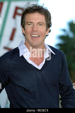 Dennis Quaid a été honoré avec une étoile sur le Hollywood Walk of Fame à Los Angeles. 16 novembre 2005.11 QuaidDennis014 Red Carpet Event, Vertical, USA, Cinéma, Célébrités, photographie, Bestof, Arts, Culture et divertissement, Célébrités Topix fashion / Vertical, Best of, événement dans la vie d'Hollywood, Californie - Tapis rouge et en backstage, USA, Cinéma, Célébrités, cinéma, télévision, Célébrités célébrités musique, photographie, Arts et culture, Bestof, divertissement, Topix headshot, vertical, une personne, à partir de l'an 2005, enquête tsuni@Gamma-USA.com Banque D'Images