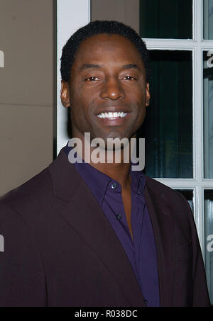 Isaiah Washington arrivant à l'HÔTEL LA CLINIQUE GRATUITE bénéficier au Regent Beverly à Los Angeles. 21 novembre 2005.11 WashingtonIsaiah196 Red Carpet Event, Vertical, USA, Cinéma, Célébrités, photographie, Bestof, Arts, Culture et divertissement, Célébrités Topix fashion / Vertical, Best of, événement dans la vie d'Hollywood, Californie - Tapis rouge et en backstage, USA, Cinéma, Célébrités, cinéma, télévision, Célébrités célébrités musique, photographie, Arts et culture, Bestof, divertissement, Topix headshot, vertical, une personne, à partir de l'an 2005, enquête tsuni@Gamma-USA.com Banque D'Images