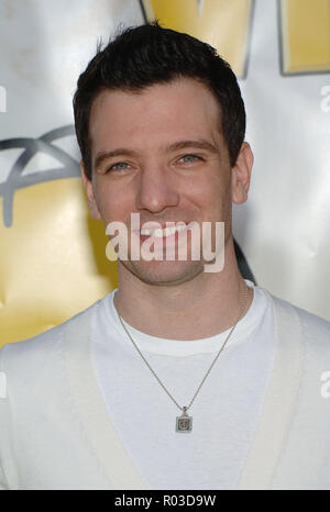 JC Chasez arrivant à la Simpsons, la première du film au Westwood Theatre de Los Angeles. JCChasez headshot contact des yeux sourire 118 Red Carpet Event, Vertical, USA, Cinéma, Célébrités, photographie, Bestof, Arts, Culture et divertissement, Célébrités Topix fashion / Vertical, Best of, événement dans la vie d'Hollywood, Californie - Tapis rouge et en backstage, USA, Cinéma, Célébrités, cinéma, télévision, Célébrités célébrités musique, photographie, Arts et culture, Bestof, divertissement, Topix headshot, vertical, une personne, à partir de l'an 2007, enquête tsuni@Gamma-USA.com Banque D'Images