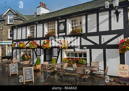 Queen's Head South Lakeland Village Hôtel Hawkshead Cumbria UK Banque D'Images