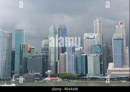 République de Singapour, Marina Bay et les gratte-ciels du quartier financier Banque D'Images