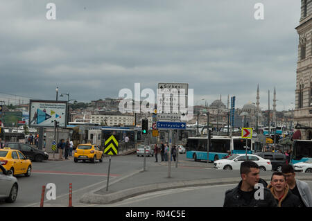 La route de Taksim à Istanbul, le Bosphore Banque D'Images