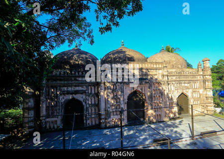 Shahbaz Khan mosquée ou Haji Khwaja Shahbaz mosquée est une mosquée historique situé à Dhaka, au Bangladesh. Un marchand de prince de Dhaka Haji khwaja Shahbaz Banque D'Images