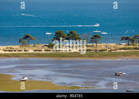 Bassin d'Arcachon paysage à marée basse, vue depuis le Cap-Ferret phare sur la Dune du Pyla, France Banque D'Images