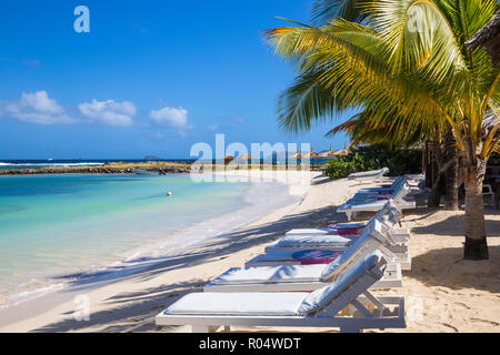 Grande plage des Sables bitumineux à Belmont Bay, Union Island, les Grenadines, Saint Vincent et les Grenadines, Antilles, Caraïbes, Amérique Centrale Banque D'Images