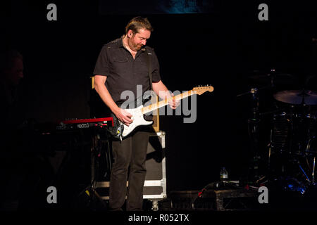 Crewe, Cheshire, Royaume-Uni. D'anciens membres de la très belle région du sud de la scène comme le sud au Lyceum Theatre à Crewe. Crédit : Simon Newbury/Alamy Live News Banque D'Images