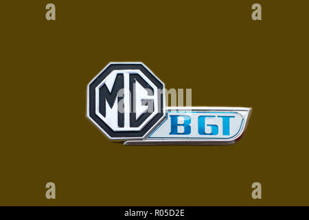 1974 MGB GT / logo logo du coffre de voiture Banque D'Images