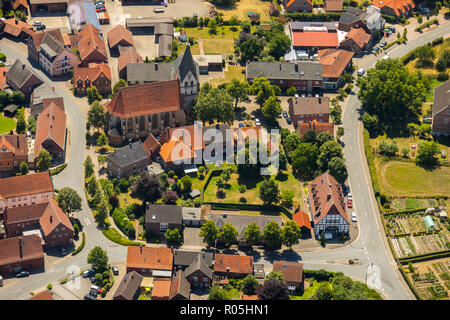 Vue aérienne, l'Église catholique, St Lambertus Stiftshof, Freckenhorst, Hoetmar, Warendorf, Münsterland, Rhénanie du Nord-Westphalie, Allemagne, Europe, DEU, bi Banque D'Images