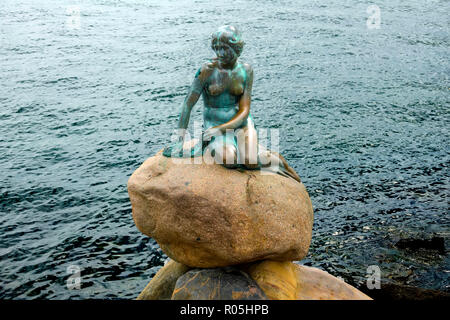 La Petite Sirène à Copenhague Danemark Sttue capitale Banque D'Images