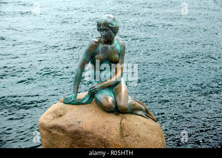 La Petite Sirène à Copenhague Danemark Sttue capitale Banque D'Images