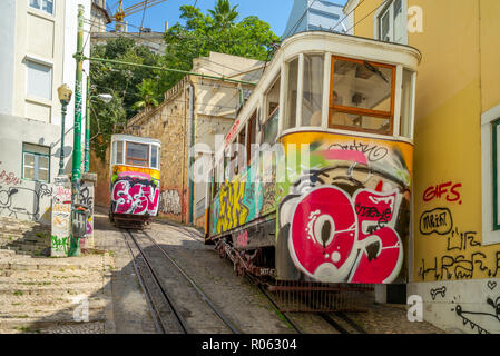 Lisbonne, Portugal - 18 septembre 2018 : Ascensor n Laure, Premier funiculaire de Lisbonne Banque D'Images