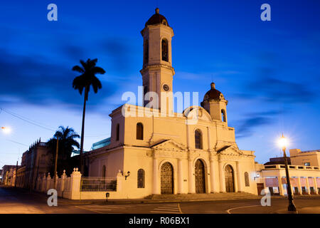 Catedral de la Purisima Concepcion (la cathédrale de Cienfuegos, Cienfuegos), site du patrimoine mondial de l'UNESCO, Cuba, Antilles, Caraïbes, Amérique Centrale Banque D'Images
