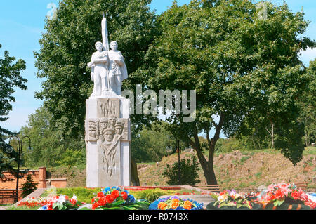 9 août 2018, région de Kaliningrad, Russie, Allemagne, "à la mémoire des soldats qui sont tombés dans l'agression de Pillau', un monument militaire en Baltiysk Banque D'Images