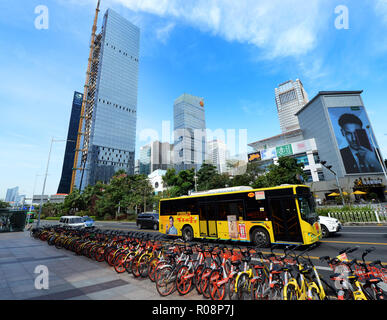 De nouveaux gratte-ciel en construction à Futian, Shenzhen. Banque D'Images