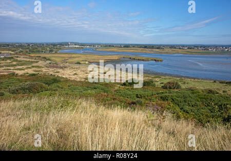 Vue sur le port de Christchurch à partir de Hengistbury Head, Dorset, England, UK. Banque D'Images