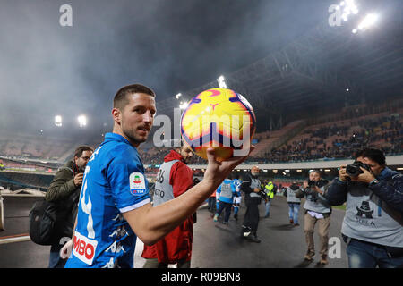 Stadio San Paolo, Naples, Italie. Nov 2, 2018. Football Serie A, Naples contre Empoli, Dries Mertens de Naples célèbre marquant son tour du chapeau dans la victoire de 5-1 : Action Crédit Plus Sport/Alamy Live News Banque D'Images