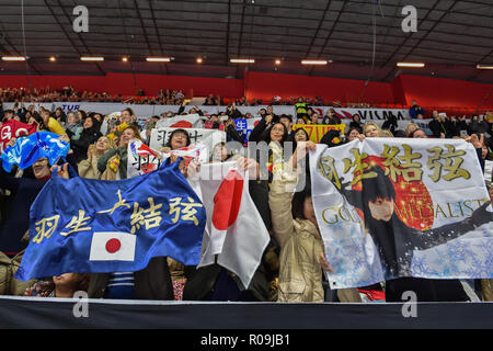 Helsinki, Finlande. 06Th Nov, 2018. Au cours des fans japonais dans le programme court de l'ISU Grand Prix de patinage artistique 2018 à Helsinki Helsinki (Helsingin Jaahalli Hall de glace) le samedi, 03 novembre 2018. HELSINKI . (Usage éditorial uniquement, licence requise pour un usage commercial. Aucune utilisation de pari, de jeux ou d'un seul club/ligue/dvd publications.) Crédit : Taka Wu/Alamy Live News Banque D'Images