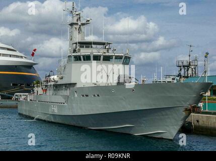 Nassau, New Providence, Bahamas. 16 janvier, 2009. La Force de défense royale des Bahamas, navires de patrouille extracôtiers pour l'HMBS Bahamas (P-60) à quai dans le port de Nassau, capitale des Bahamas et une destination de croisière populaire. Credit : Arnold Drapkin/ZUMA/Alamy Fil Live News Banque D'Images