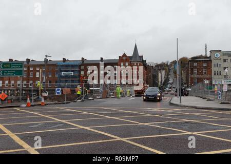 Cork, Irlande. 29Th sep 2018. Fermeture Du Pont St Patricks, la ville de Cork. Vendredi prochain St Patricks pont sera près de 7h00 sur le 9ème jusqu'à 6h le lundi 12. C'est pour faciliter des travaux de resurfaçage des routes dans le cadre de la réhabilitation du pont St Patricks Cumnor par Construction. Le projet a déjà vu le sentier en amont fermé jusqu'à mi-novembre. Credit : Damian Coleman/Alamy Live News. Banque D'Images