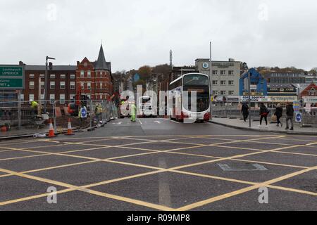 Cork, Irlande. 29Th sep 2018. Fermeture Du Pont St Patricks, la ville de Cork. Vendredi prochain St Patricks pont sera près de 7h00 sur le 9ème jusqu'à 6h le lundi 12. C'est pour faciliter des travaux de resurfaçage des routes dans le cadre de la réhabilitation du pont St Patricks Cumnor par Construction. Le projet a déjà vu le sentier en amont fermé jusqu'à mi-novembre. Credit : Damian Coleman/Alamy Live News. Banque D'Images