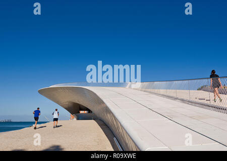 Lisbonne, Portugal : la MAAT - Musée d'art, d'architecture et de la technologie est la nouvelle proposition culturelle de la ville de Lisbonne Banque D'Images