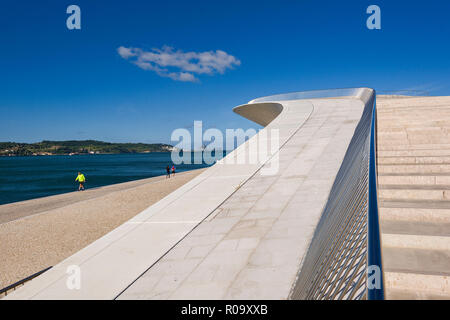 Lisbonne, Portugal : la MAAT - Musée d'art, d'architecture et de la technologie est la nouvelle proposition culturelle de la ville de Lisbonne Banque D'Images