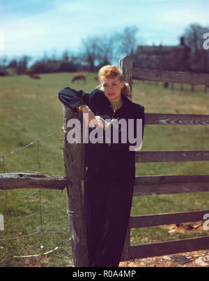 La chanteuse de jazz Juin Christy, Portrait sur ferme, William P. Gottlieb Collection, 1947 Banque D'Images