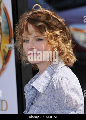 Jodie Foster @ premiere de l'île de Nim au Chinese Theatre de Los Angeles. Contact avec les yeux 14 Headshot FosterJodie  014 Red Carpet Event, Vertical, USA, Cinéma, Célébrités, photographie, Bestof, Arts, Culture et divertissement, Célébrités Topix fashion / Vertical, Best of, événement dans la vie d'Hollywood, Californie - Tapis rouge et en backstage, USA, Cinéma, Célébrités, cinéma, télévision, Célébrités célébrités musique, photographie, Arts et culture, Bestof, divertissement, Topix headshot, vertical, une personne, à partir de l'an 2008, enquête tsuni@Gamma-USA.com Banque D'Images