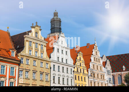 Façades de bâtiments historiques sur la place principale de Wroclaw, Pologne Banque D'Images
