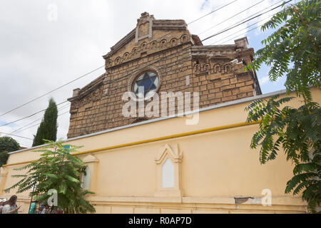 Evpatoria, Crimée, Russie - 1 juillet 2018 : La synagogue de Egiya Kapai dans la station balnéaire d'Evpatoria, Crimée Banque D'Images