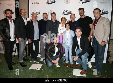 LA PREMIERE PLACE POUR TOUS Avec : Jonathan Rosenthal, Ben Cornwell, Johm Hyams, Andrew Sikking, Yeardley Smith, Jesse Ray Sheps, Michael Kelly, Brett Davis, Nick Smith Où : Westwood, California, United States Quand : 02 Oct 2018 Credit : FayesVision/WENN.com Banque D'Images