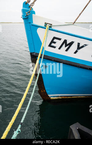 Bateau de pêche 'Emy Serge D' attaché dans le port de Havre-Aubert aux Îles de la Madeleine, Québec, Canada. Banque D'Images