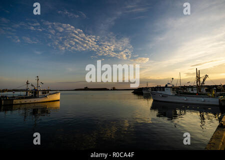 Bateaux de pêche dans le port de l'Etange-du-Nord sur l'île Grindstone, îles de la Madeleine, Québec, Canada. Banque D'Images