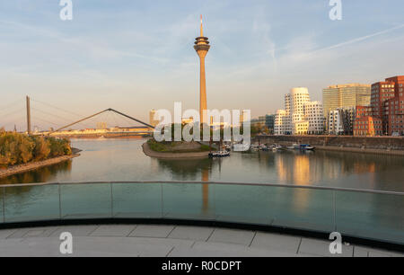 Düsseldorf Medienhafen Banque D'Images