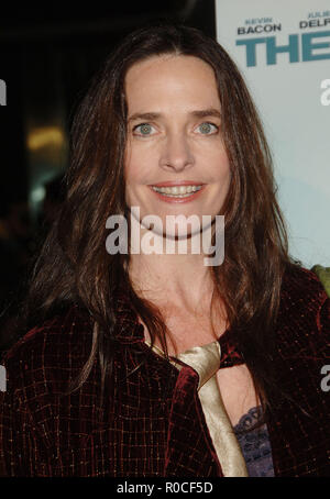 Sheila Kelley arrivant à l'air que je respire une première mondiale à l'Arclight Theatre de Los Angeles. KelleySheila headshot contact des yeux sourire 63 Red Carpet Event, Vertical, USA, Cinéma, Célébrités, photographie, Bestof, Arts, Culture et divertissement, Célébrités Topix fashion / Vertical, Best of, événement dans la vie d'Hollywood, Californie - Tapis rouge et en backstage, USA, Cinéma, Célébrités, cinéma, télévision, Célébrités célébrités musique, photographie, Arts et culture, Bestof, divertissement, Topix headshot, vertical, une personne, à partir de l'an 2008, enquête tsuni@Gamma-USA.com Banque D'Images