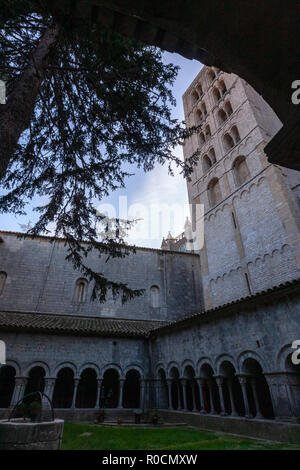 Vue sur le cloître roman. , La cathédrale de Gérone, Gérone, Catalogne, Espagne Banque D'Images