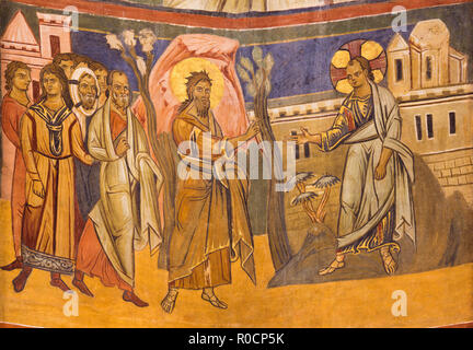 Parme - La fresque La "Ecce Agnus Dei" (St. Jean le Baptiste montre au Christ comme Rédempteur) en style iconique byzantin dans le baptistère de Dome. Banque D'Images