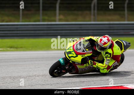 Le Circuit International de Sepang, Sepang, Malaisie. 4ème Nov, 2018. MotoGP de Malaisie, la journée de la course ; Kiefer Racing rider Dominique Aegerter durant la course Moto2 : Action Crédit Plus Sport/Alamy Live News Banque D'Images