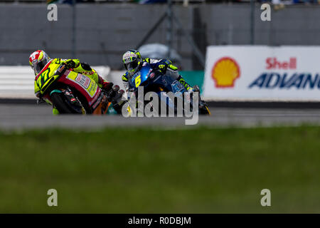 Le Circuit International de Sepang, Sepang, Malaisie. 4ème Nov, 2018. MotoGP de Malaisie, la journée de la course ; Dominique Aegerter, Andrea Locatelli durant la course Moto2 : Action Crédit Plus Sport/Alamy Live News Banque D'Images