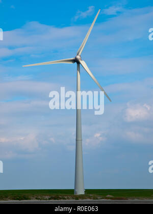 Wind turbine allégé par sunbeam Banque D'Images