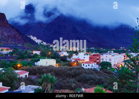 Le crépuscule et l'atmosphère en Valle Gran Rey, La Gomera. Banque D'Images