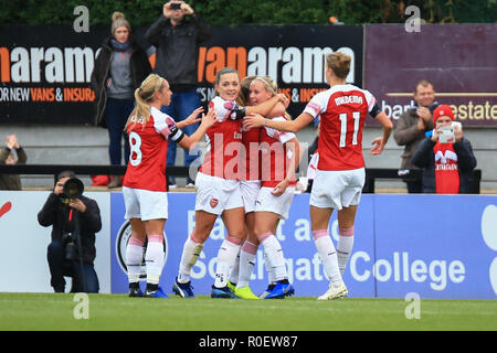 Borehamwood, Londres, Royaume-Uni. 4 novembre, 2018. Célébrer leur deuxième but d'Arsenal. Peter Lopeman/Alamy Live News Banque D'Images