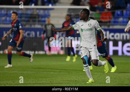 FOOTBALL - Ligue espagnole - HUESCA V GETAFE Djene de Getafe en action au cours de la ligue espagnole, la Liga Santander, match de football entre Huesca et Getafe le 4 novembre 2018 à Alcoraz stadium à Huesca, Espagne. (Photo par VerÃ³nica Lacasa/Cordon Cordon) Appuyez sur appuyez sur Banque D'Images
