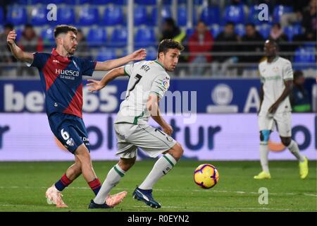 FOOTBALL - Ligue espagnole - HUESCA V GETAFE Mata de Getafe en action au cours de la ligue espagnole, la Liga Santander, match de football entre Huesca et Getafe le 4 novembre 2018 à Alcoraz stadium à Huesca, Espagne. (Photo par VerÃ³nica Lacasa/Cordon Cordon) Appuyez sur appuyez sur Banque D'Images