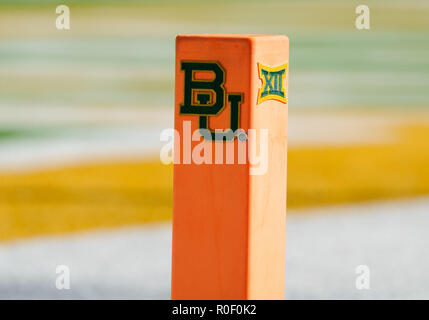 Waco, Texas, USA. 29Th sep 2018. Baylor Bears de fin zone marqueur pendant le 1er semestre de la NCAA Football match entre l'Oklahoma State Cowboys et le Baylor Bears à McLane Stadium à Waco, Texas. Matthew Lynch/CSM/Alamy Live News Banque D'Images