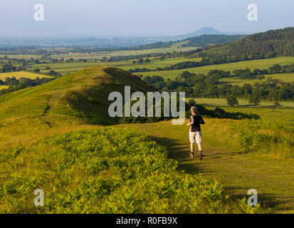 Un homme d'exécution sur l'Lawley près de Church Stretton dans le Shropshire. Banque D'Images