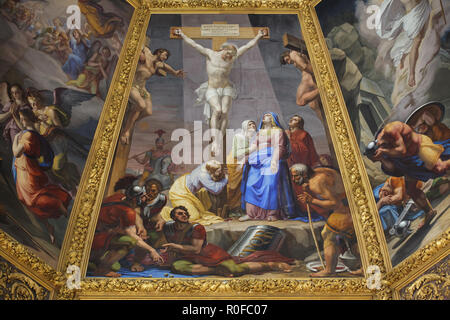 Crucifixion. Haletant par painter Italien Pietro Benvenuti (1828-1837) dans la coupole de la chapelle des Princes (Cappella dei Principi) dans les Chapelles des Médicis (Cappelle Medicee) à Florence, Toscane, Italie. Banque D'Images