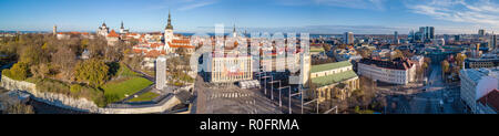 L'Estonie, Tallinn - 04.11.2018 : Vue aérienne de la ville TALLINN ESTONIE Banque D'Images